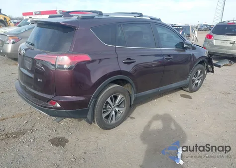 2018 Toyota Rav4 Xle z USA, uszkodzony, nr VIN 2T3WFREV0JW444820